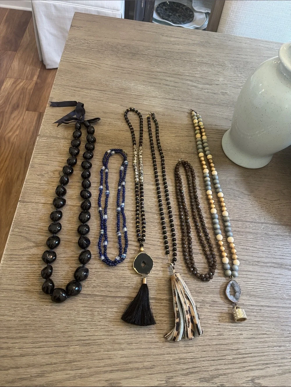 Lot of 6 necklaces